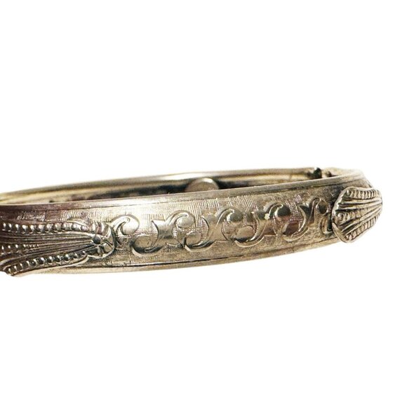 FREIRICH Silver Hinged Bangle Bracelet Swirl Pattern With Leaves & Safety Chain - Picture 7 of 8